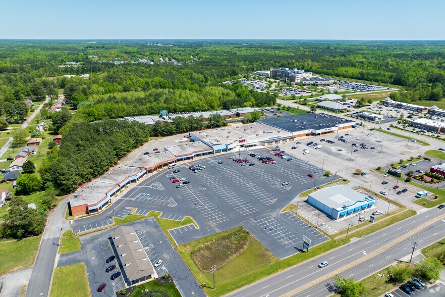 3333-3335 S Crater Rd, Petersburg, VA à louer - Aérien - Image 1 de 12