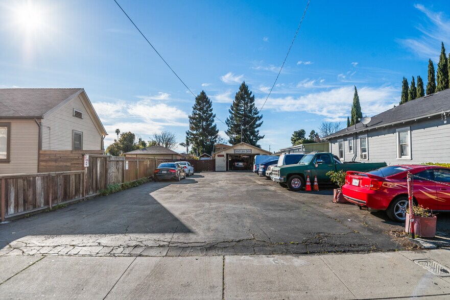 403 Meridian Ave, San Jose, CA à vendre - Photo du bâtiment - Image 3 de 14