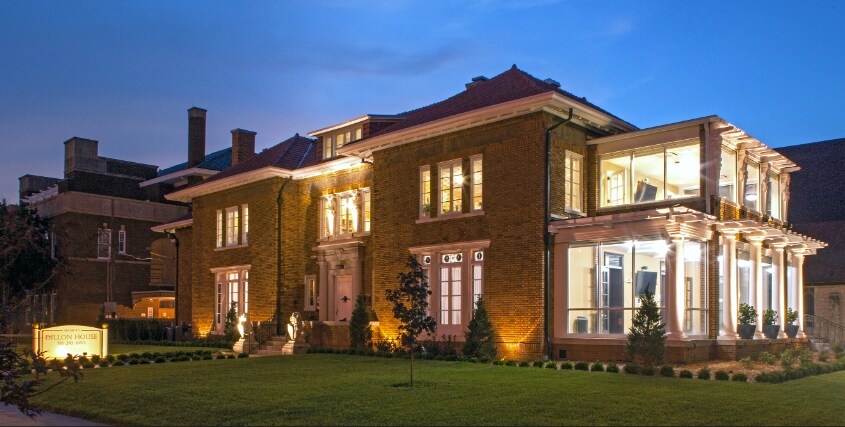 404 SW 9th St, Topeka, KS à vendre Photo du bâtiment- Image 1 de 1