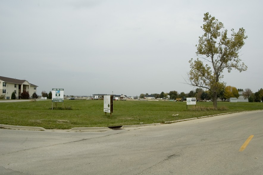 Almar Parkway & Jones Dr, Bourbonnais, IL à vendre - Photo principale - Image 1 de 2