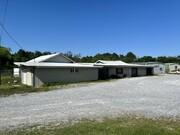 8320 Lillian Hwy, Pensacola FL - Entrepôt