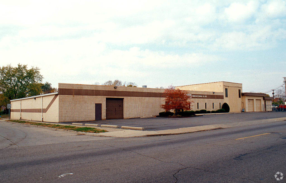 1115 S Broadway St, Dayton, OH for sale - Building Photo - Image 3 of 4