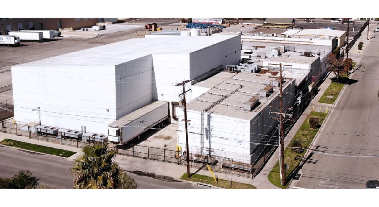 1641 N 8th St, Colton, CA for lease Building Photo- Image 1 of 1