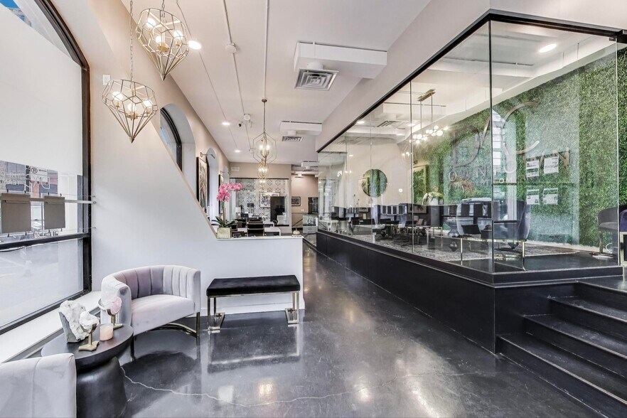 200 W Superior St, Chicago, IL à vendre - Photo intérieure - Image 2 de 23