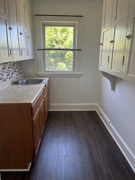41-51 Linden St, New London, CT à vendre - Photo du bâtiment - Image 3 de 5