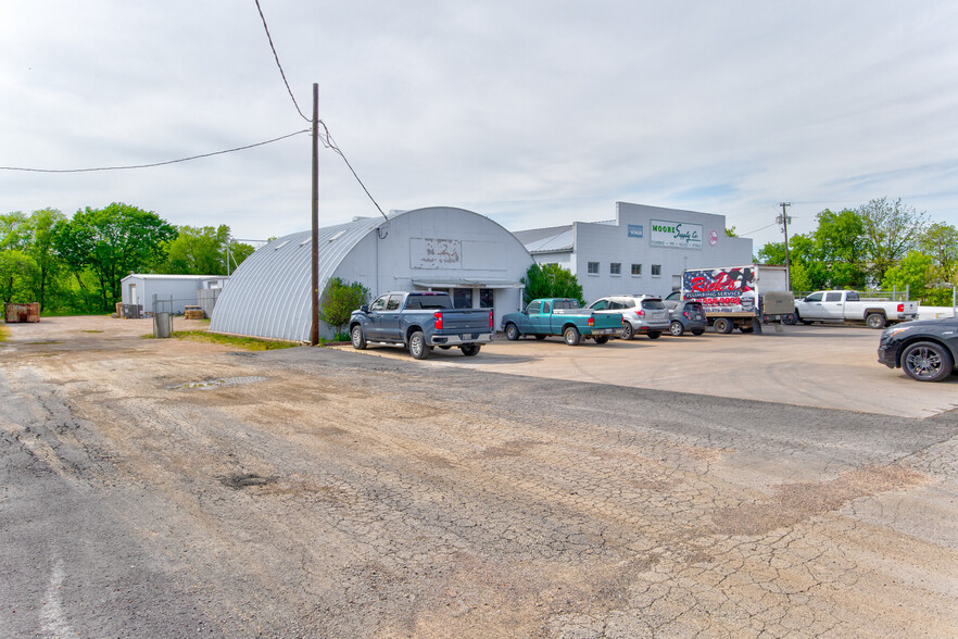 1803 N Main St, Cleburne, TX à vendre - Photo principale - Image 1 de 1