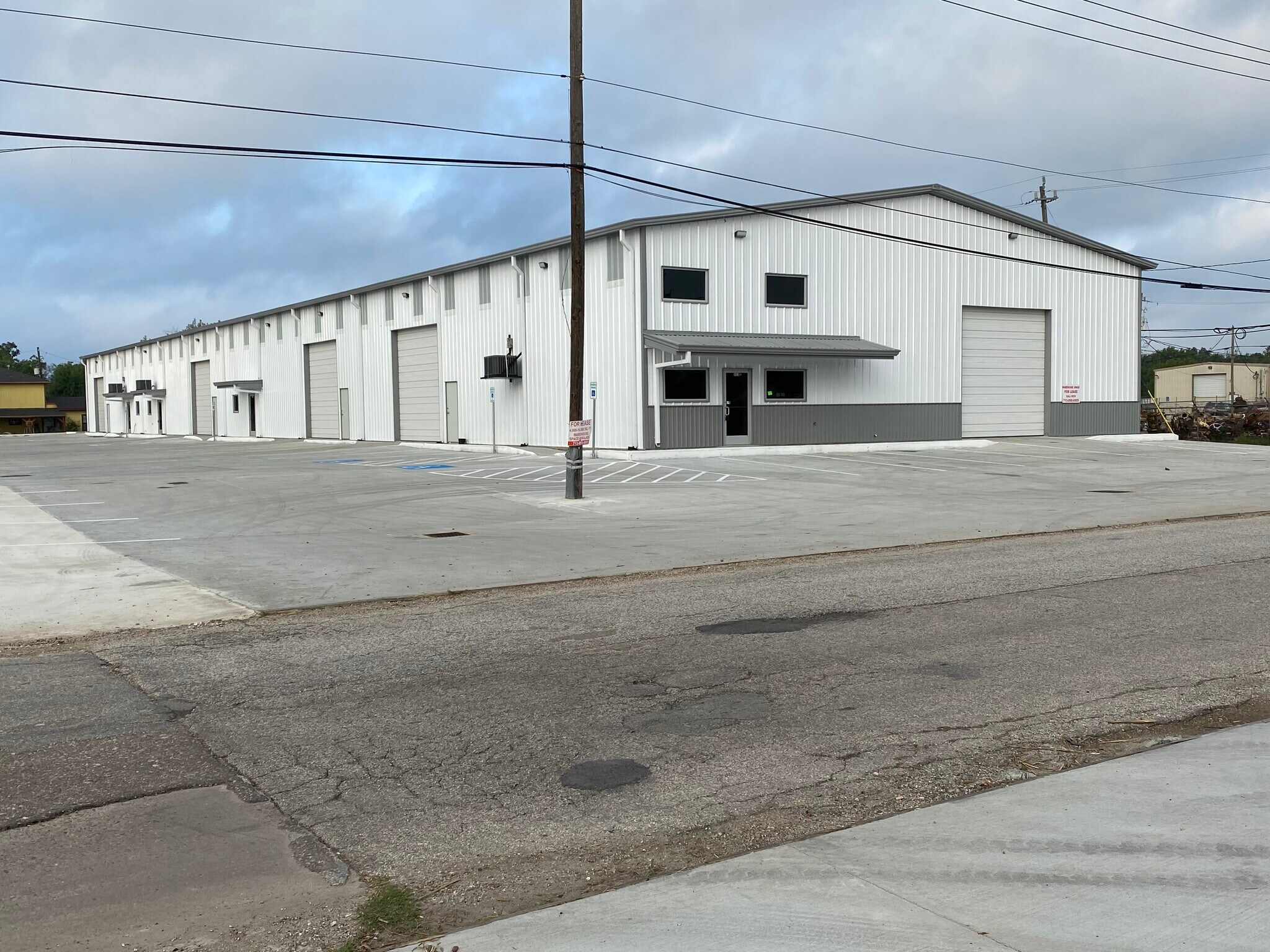 312 Main St, South Houston, TX for lease Primary Photo- Image 1 of 9