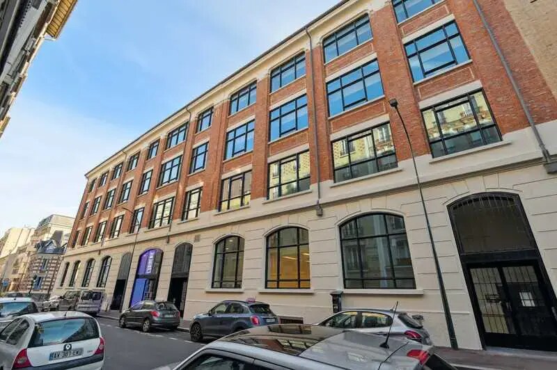 24 Rue Villeneuve, Clichy à louer - Photo du bâtiment - Image 2 de 9