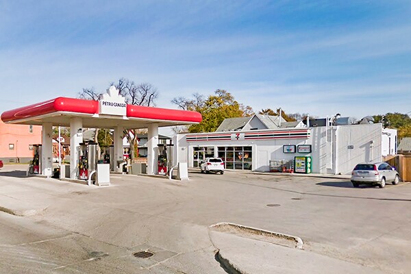 119 Salter St, Winnipeg, MB for sale - Building Photo - Image 1 of 1