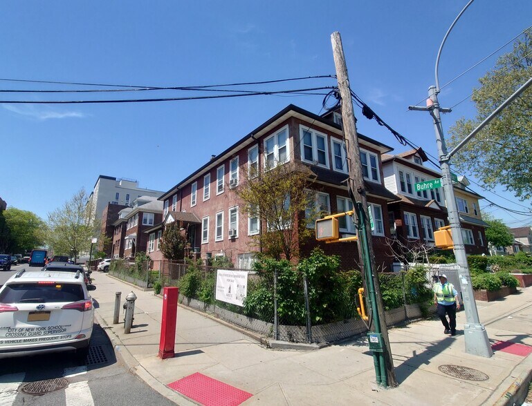3149 Buhre Ave, Bronx, NY à vendre - Photo du bâtiment - Image 2 de 4