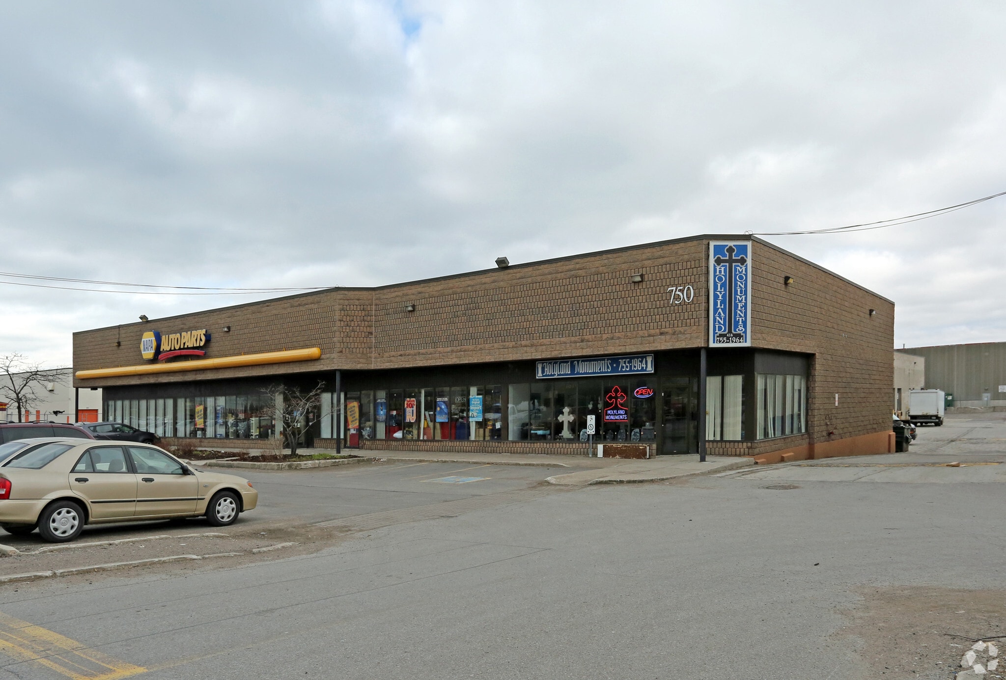 750 Birchmount Rd, Toronto, ON à vendre Photo principale- Image 1 de 1