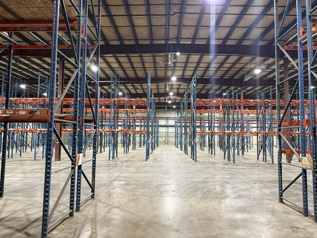 More details for 200 St-Georges St W, North Glengarry, ON - Industrial for Lease