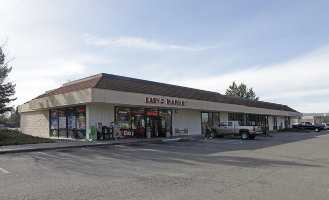 Plus de détails pour 6425-6475 Redwood Dr, Rohnert Park, CA - Commerce de détail à louer