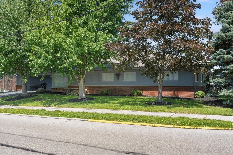 244 Wilson Dr, Xenia, OH for sale - Building Photo - Image 3 of 62