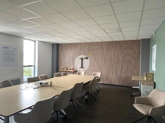 Plus de détails pour Plusieurs types d'espaces à louer