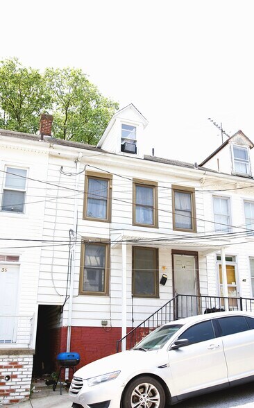 38 W 8th Ave, York, PA à vendre - Photo principale - Image 1 de 1