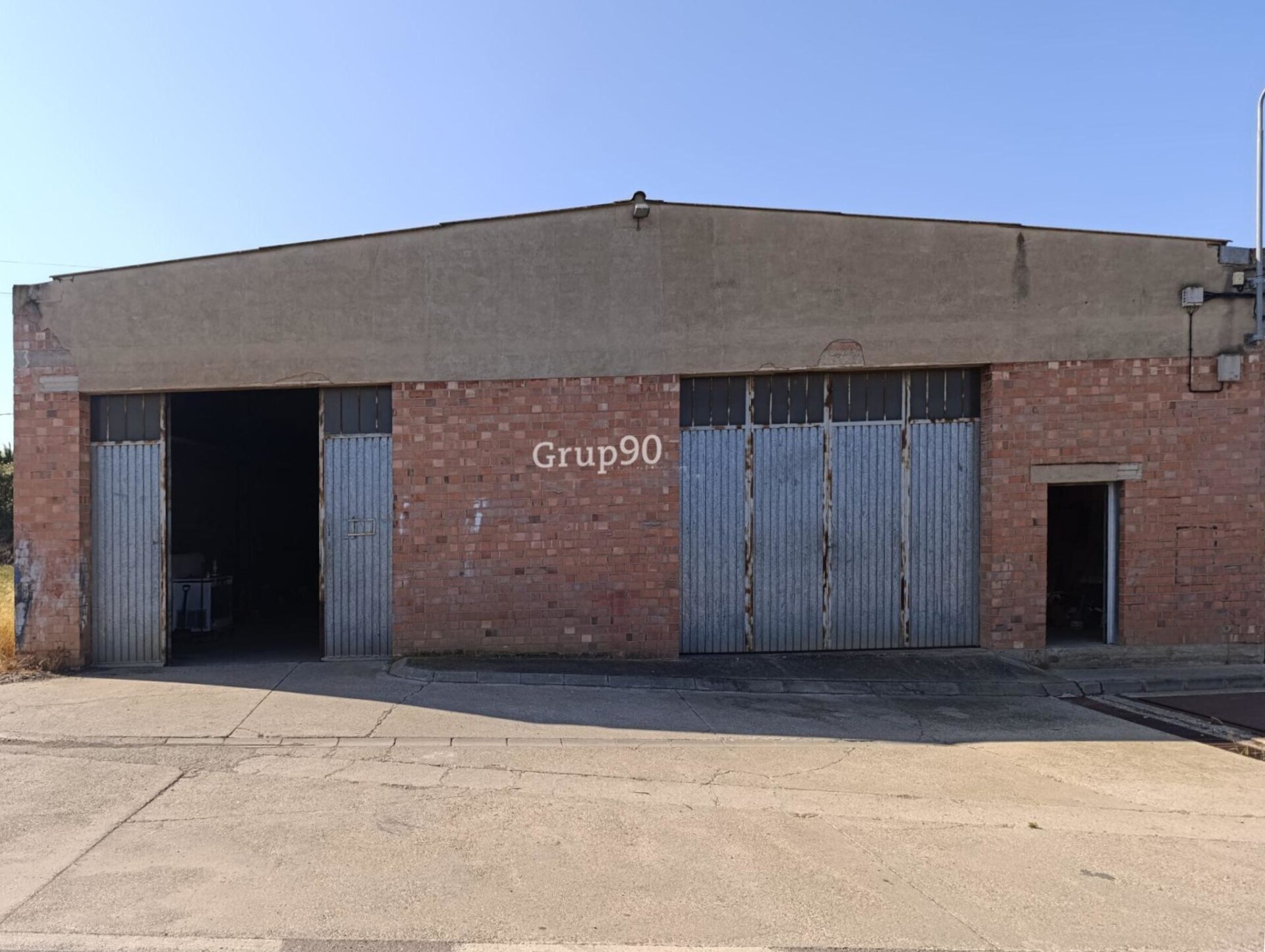 Industriel dans Massalcoreig, Lérida à vendre Photo du bâtiment- Image 1 de 31