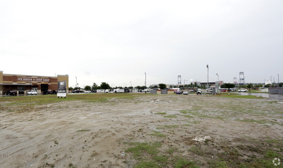 9140 Dallas 1 Pky, Frisco, TX for sale - Primary Photo - Image 1 of 5