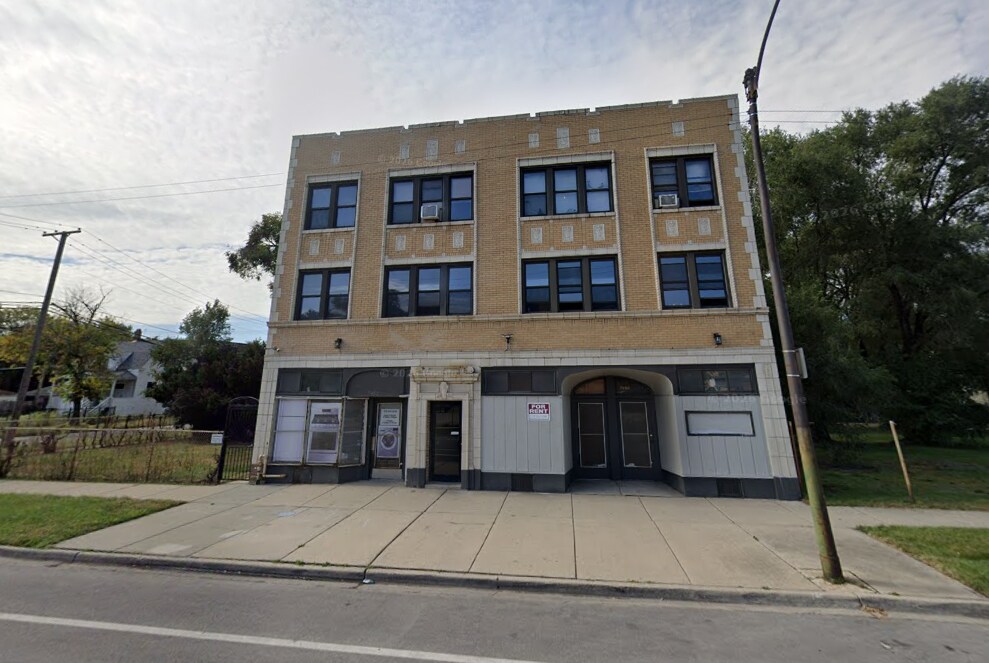 7950 S Exchange Ave, Chicago, IL for lease Building Photo- Image 1 of 11
