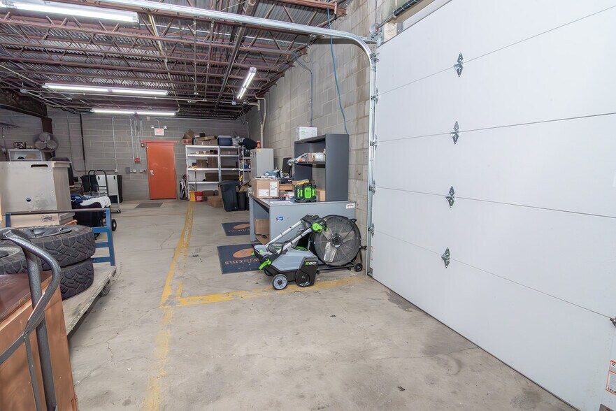 245 Grandview Ave, Bellevue, KY à louer - Photo intérieure - Image 2 de 28