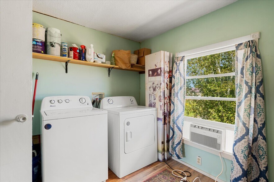 5927 NY-46, Durhamville, NY à vendre - Photo du bâtiment - Image 3 de 46