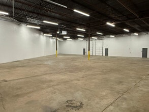 75 Acco Dr, York, PA for lease Interior Photo- Image 2 of 5