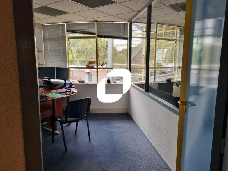 Bureau dans Mérignac à louer - Photo du bâtiment - Image 2 de 22