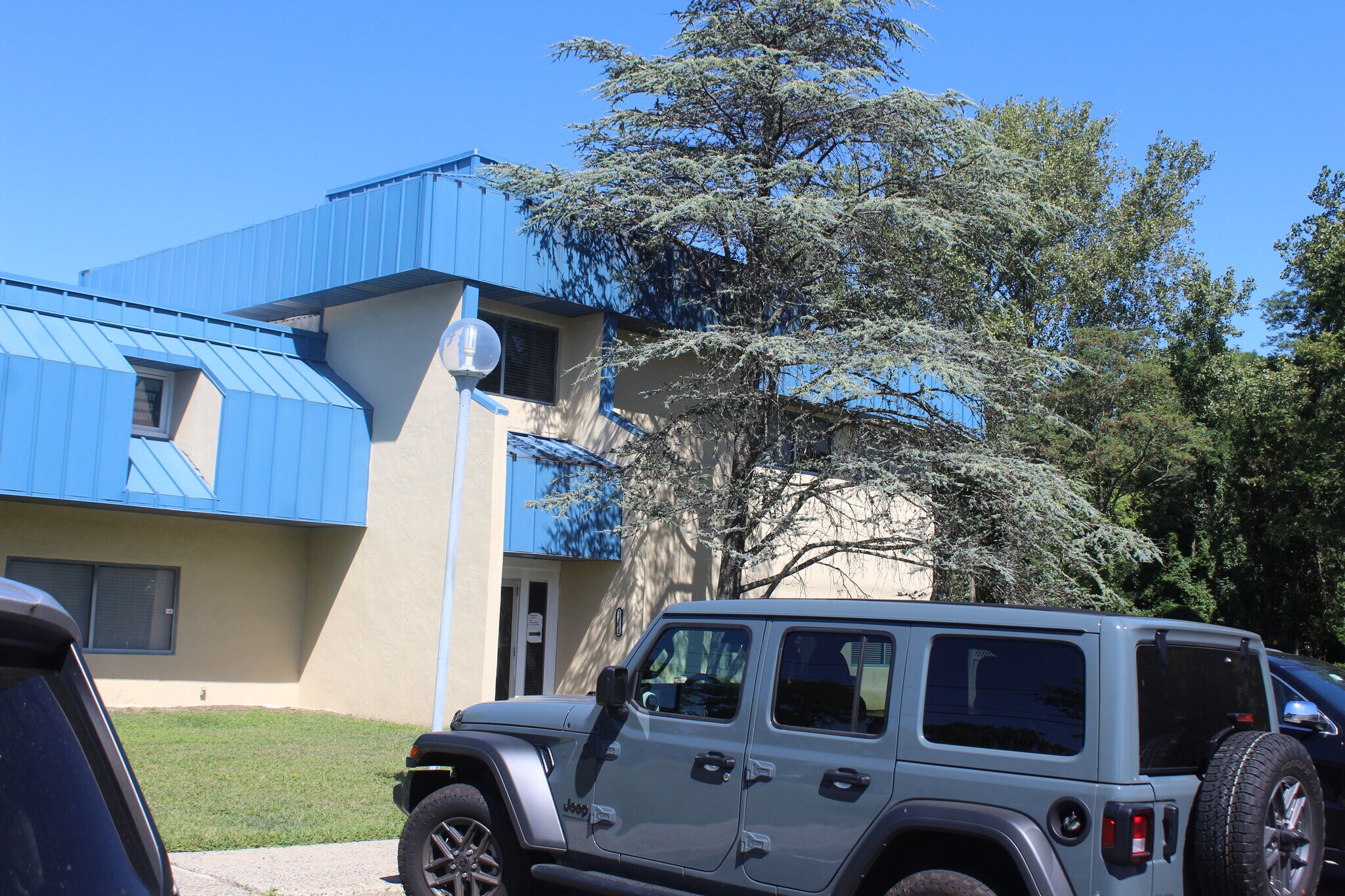 3321 Doris Ave, Ocean, NJ for lease Interior Photo- Image 1 of 16