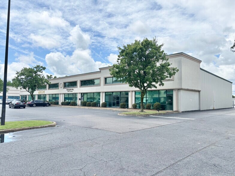 3303 Airline Blvd, Portsmouth, VA à vendre - Photo du bâtiment - Image 1 de 14