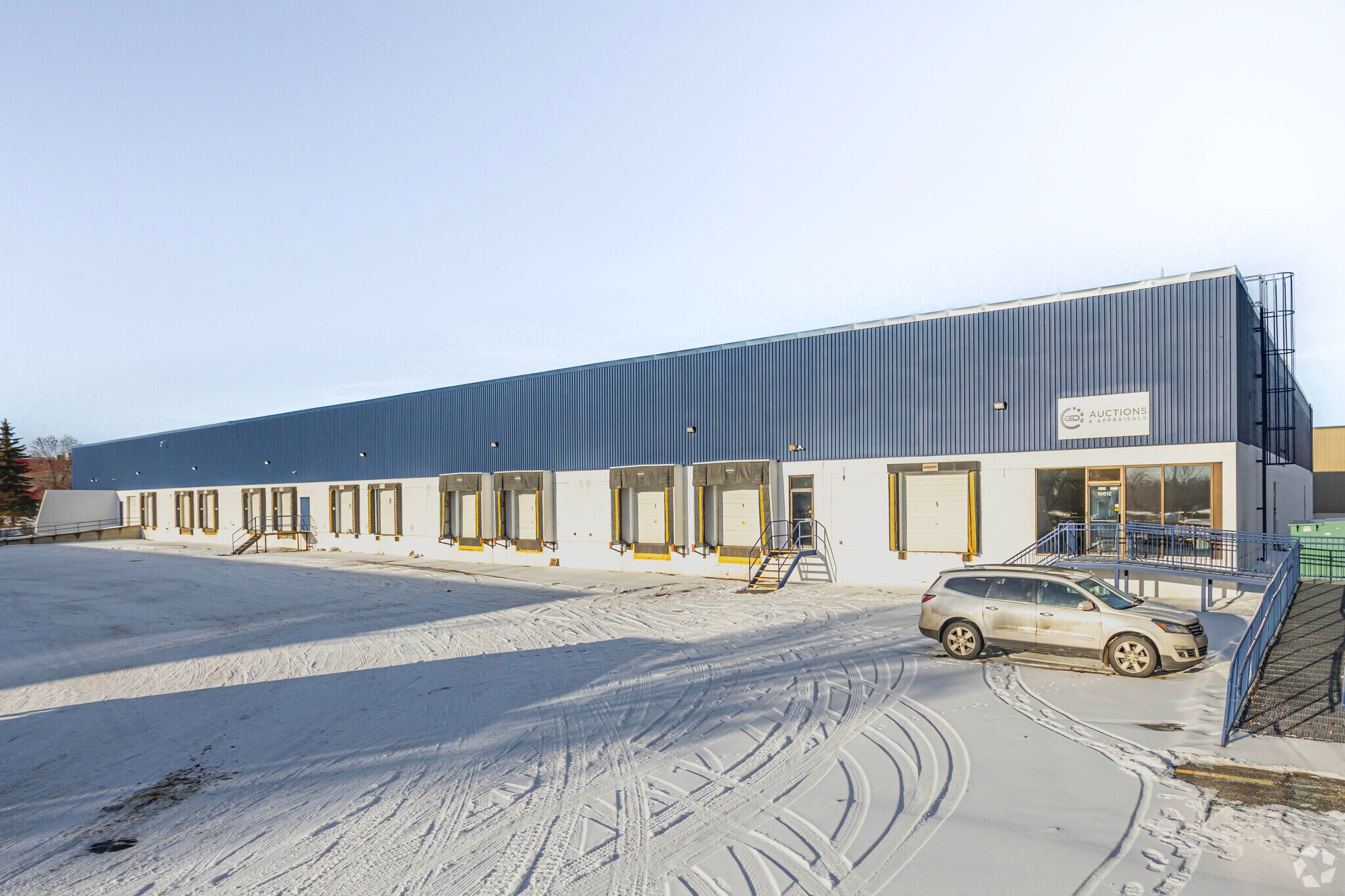 16610-16650 117th Ave NW, Edmonton, AB à vendre Photo principale- Image 1 de 1