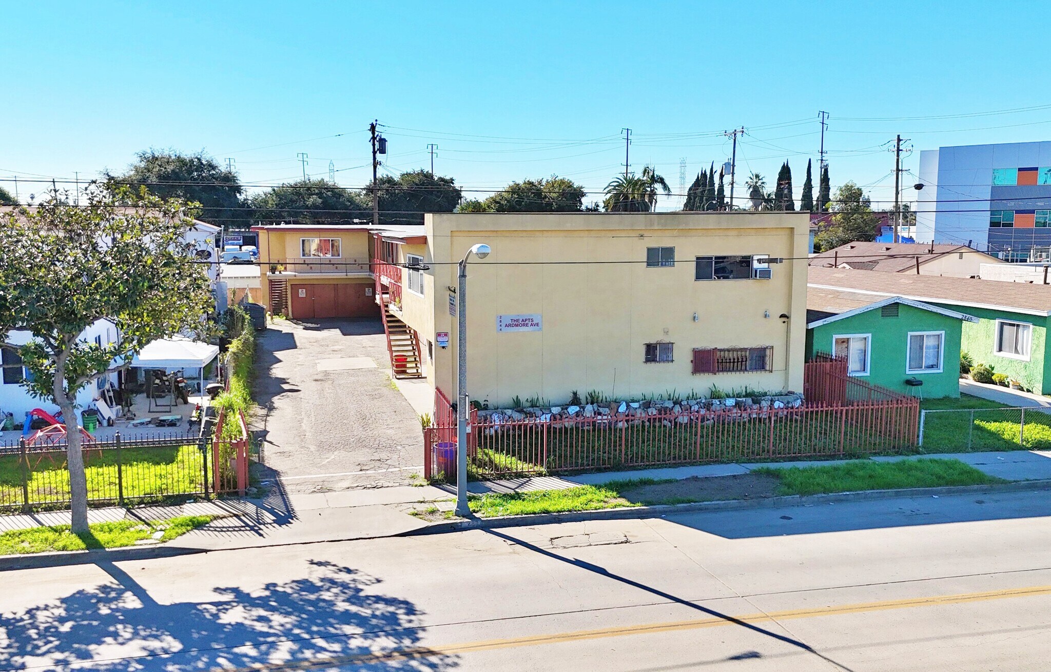 2844 Ardmore Ave, South Gate, CA à vendre Photo principale- Image 1 de 8