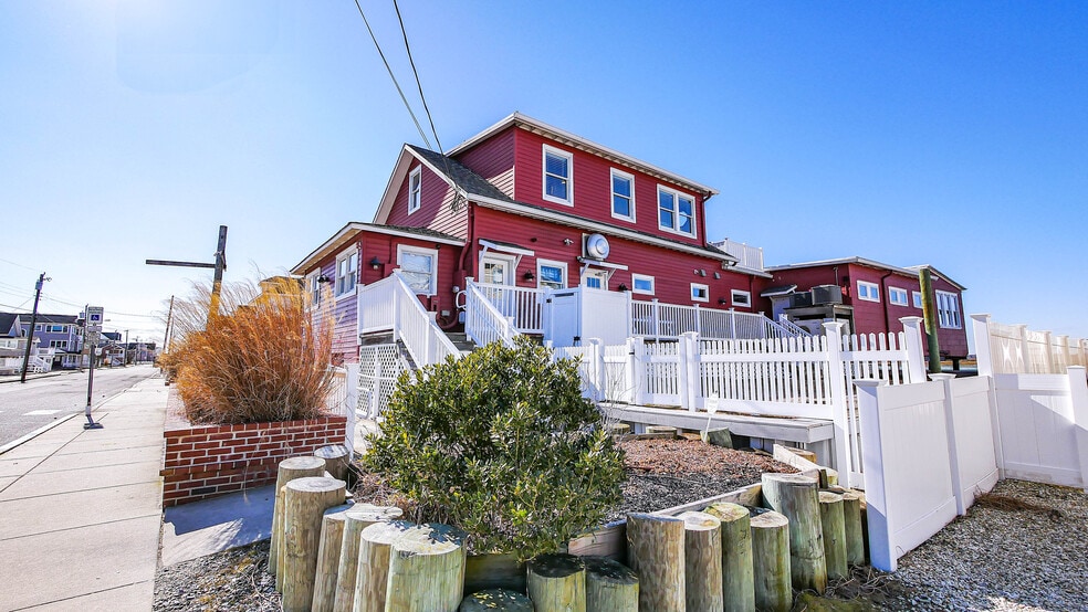 236 S Bayview Dr, Strathmere, NJ for sale - Building Photo - Image 3 of 44