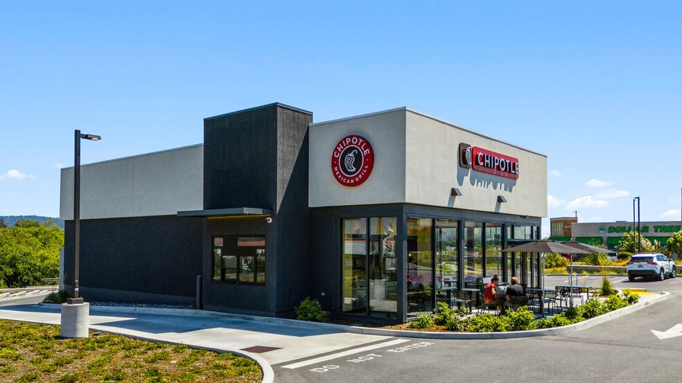 895 L St, Crescent City, CA for sale - Building Photo - Image 3 of 4