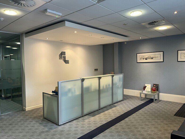 12-13 Windsor Pl, Cardiff à vendre - Photo du bâtiment - Image 3 de 9