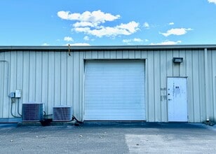 8822 Production Ln, Ooltewah, TN for lease Building Photo- Image 2 of 12