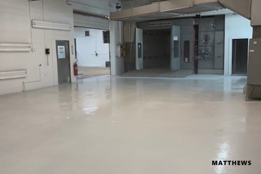 724 N Ardmore Ave, Villa Park, IL à louer - Photo du bâtiment - Image 2 de 6