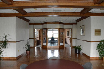 235 Alpha Dr, Pittsburgh, PA for sale Interior Photo- Image 2 of 3