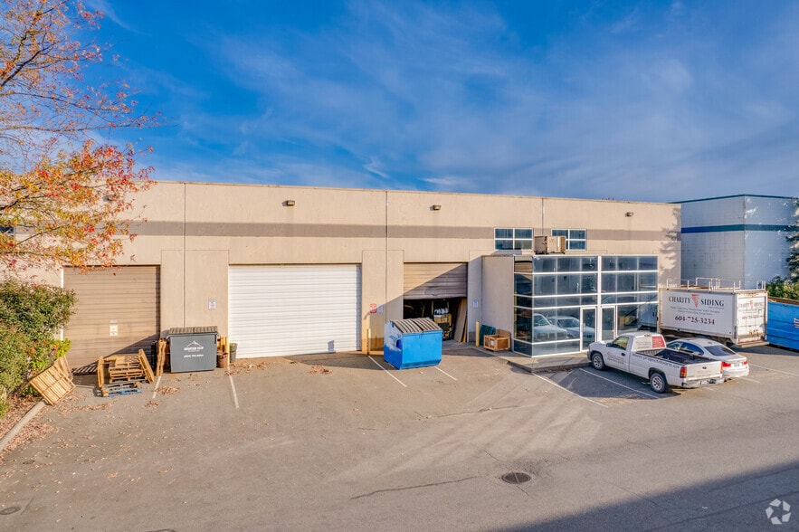 30991 Peardonville Rd, Abbotsford, BC for lease - Building Photo - Image 3 of 3