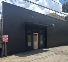 1120 W 15th 1/2 St, Houston, TX for lease Building Photo- Image 1 of 1