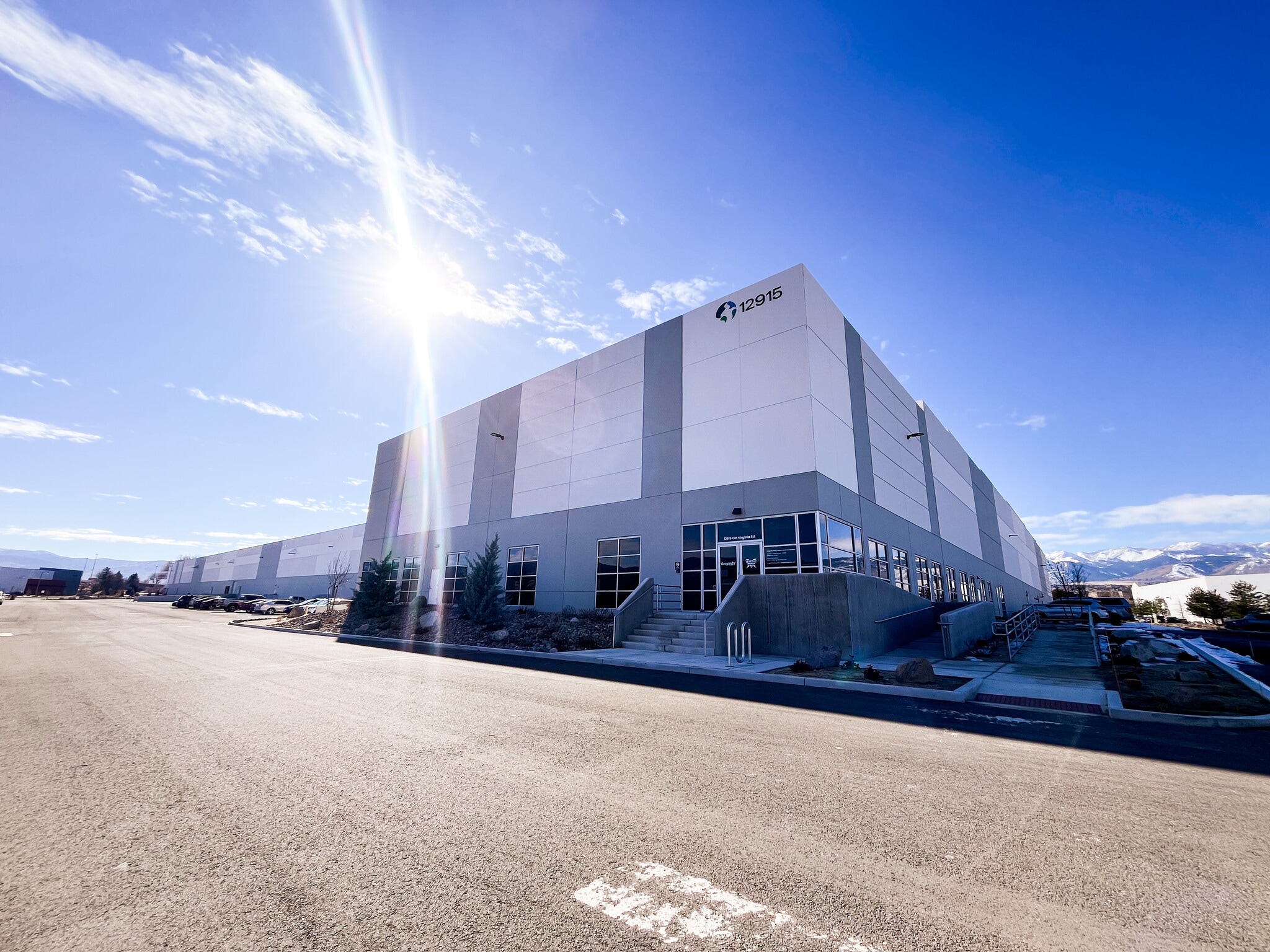 12915 Old Virginia Rd, Reno, NV for lease Primary Photo- Image 1 of 4