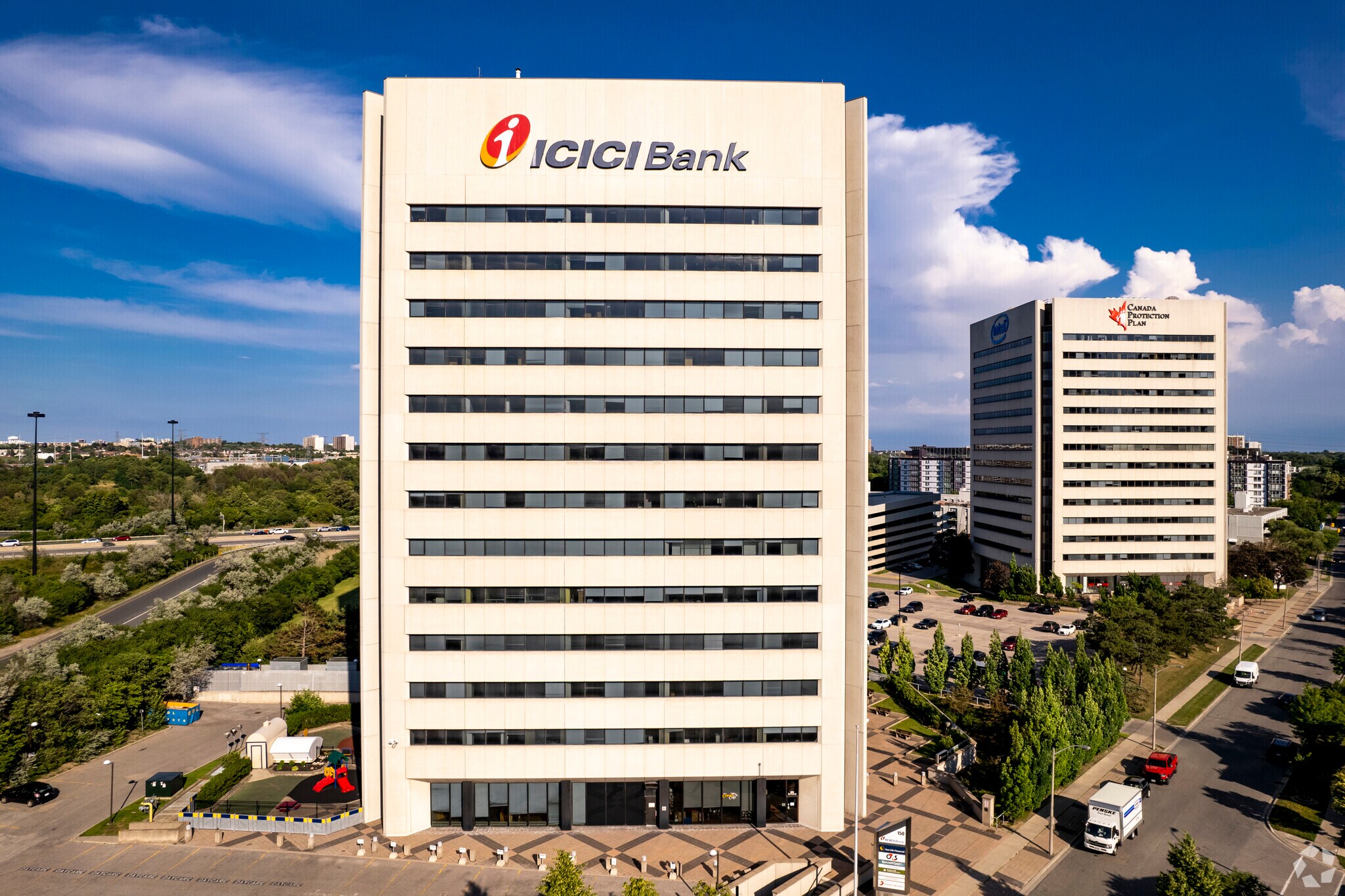 150 Ferrand Dr, Toronto, ON à vendre Photo principale- Image 1 de 1