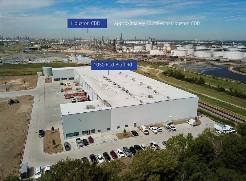 1015A Red Bluff Rd, Pasadena, TX à louer - Photo du bâtiment - Image 2 de 5