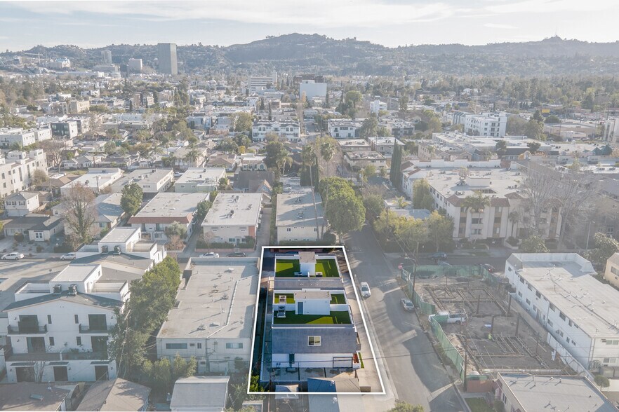 10857 Morrison St, North Hollywood, CA à vendre - Photo du bâtiment - Image 3 de 24