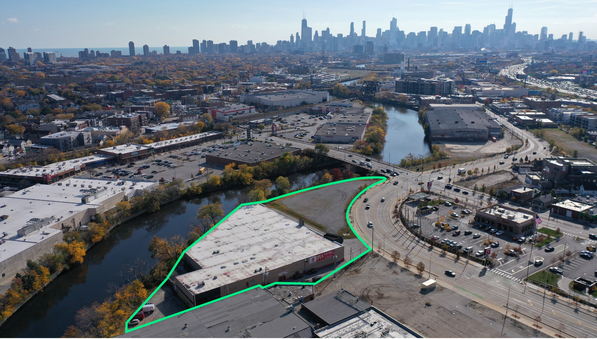 2407 N Elston Ave, Chicago, IL for lease Primary Photo- Image 1 of 8
