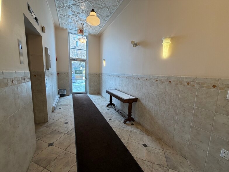 240-244 Penn Ave, Scranton, PA for lease - Interior Photo - Image 3 of 8