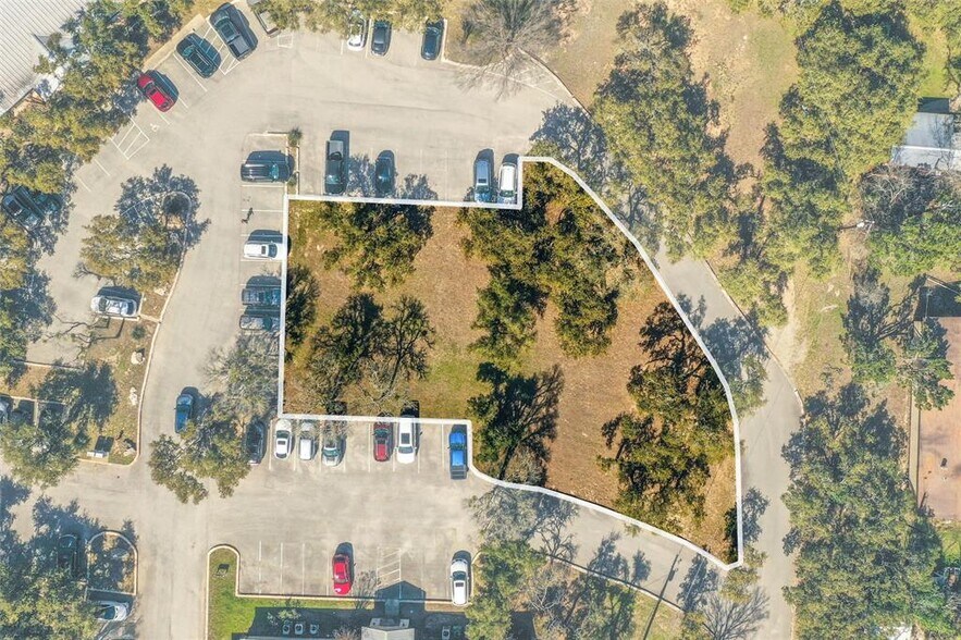 800 U.S. 290 #E, Dripping Springs, TX à vendre - Photo du bâtiment - Image 3 de 13