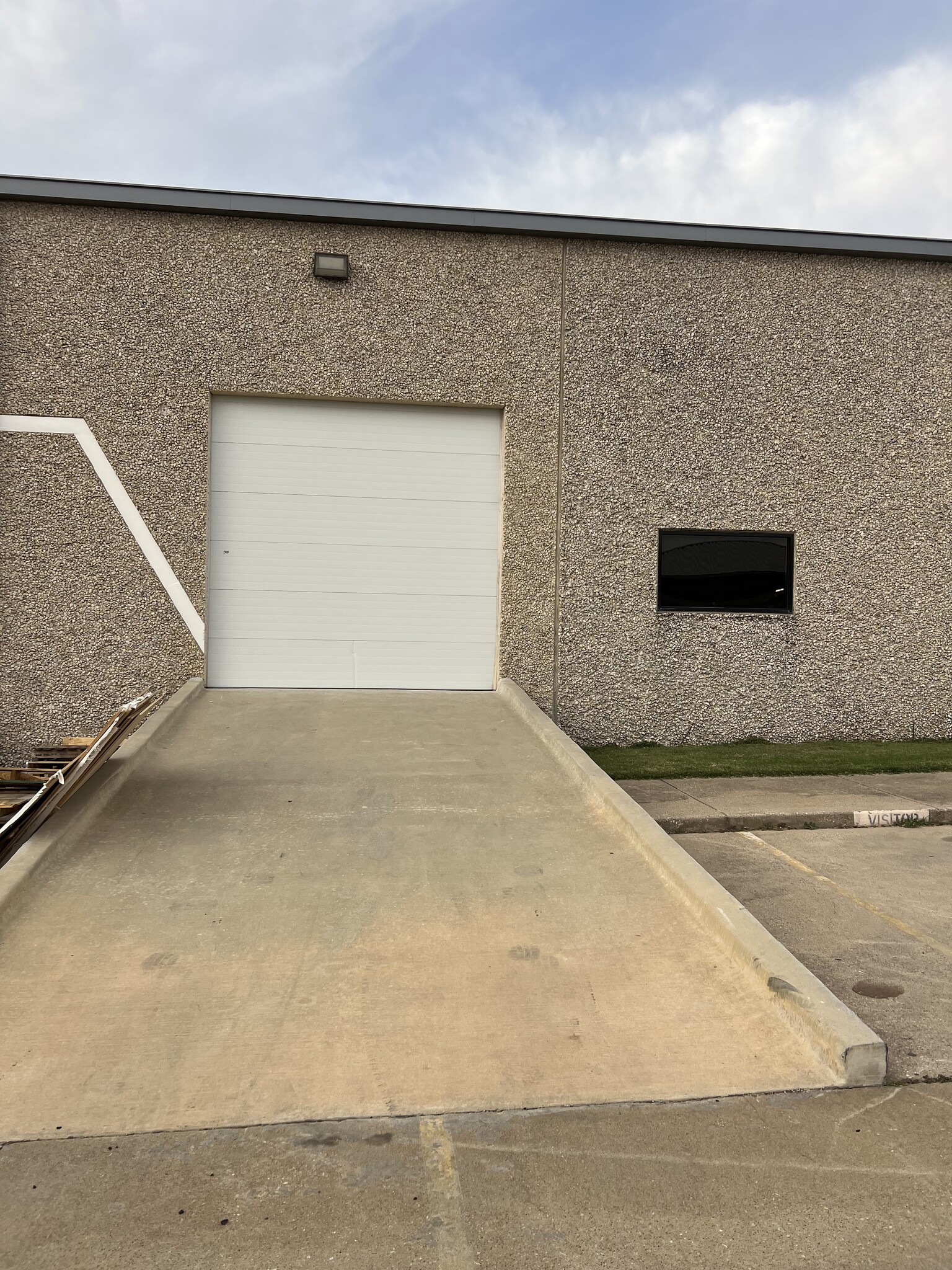 10939 Shady Trl, Dallas, TX à louer Photo intérieure- Image 1 de 26