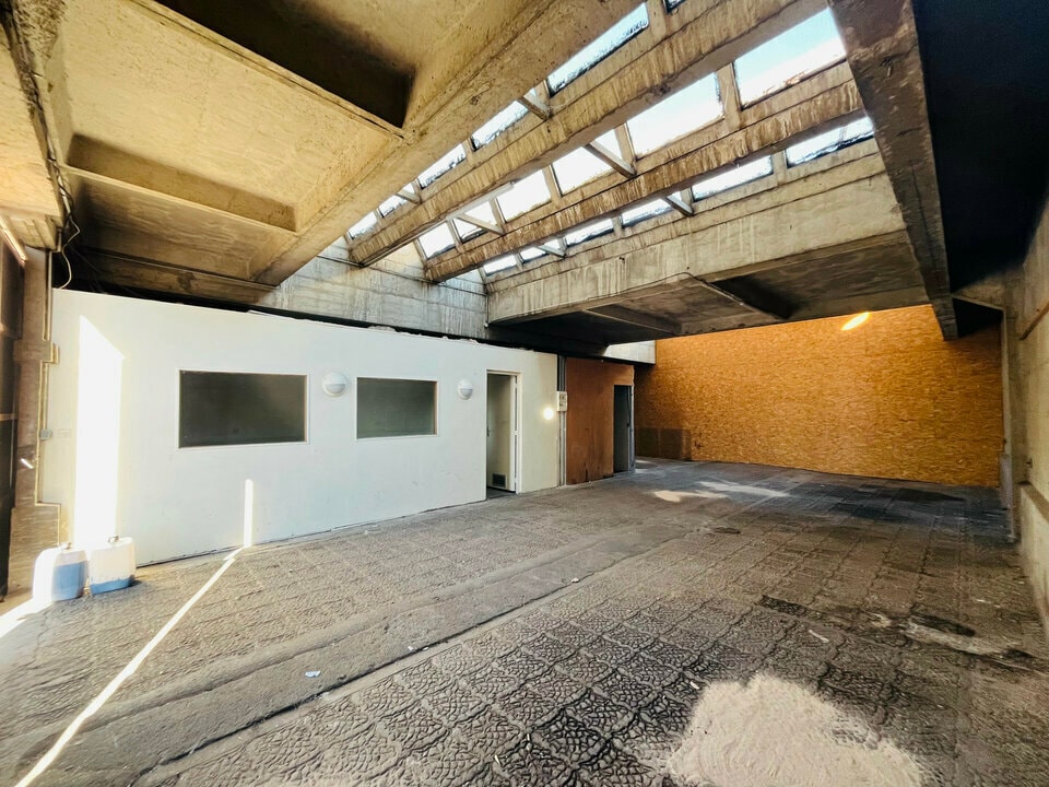 Flex in Le Havre for lease Interior Photo- Image 1 of 6