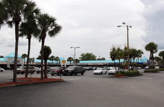 Plus de détails pour 2301 E Fowler Ave, Tampa, FL - Bureau/Commerce de détail à louer