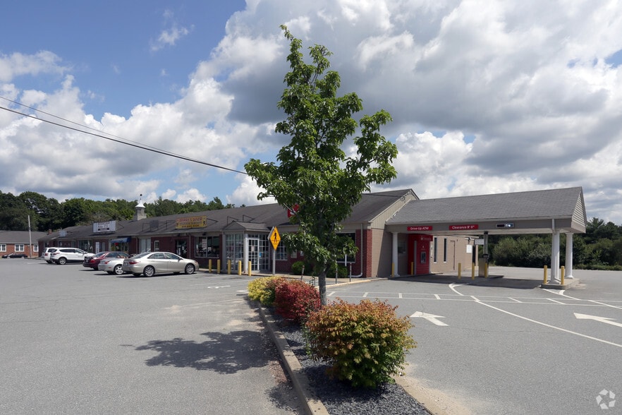 59-65 S Main St, Assonet, MA for lease - Building Photo - Image 3 of 10